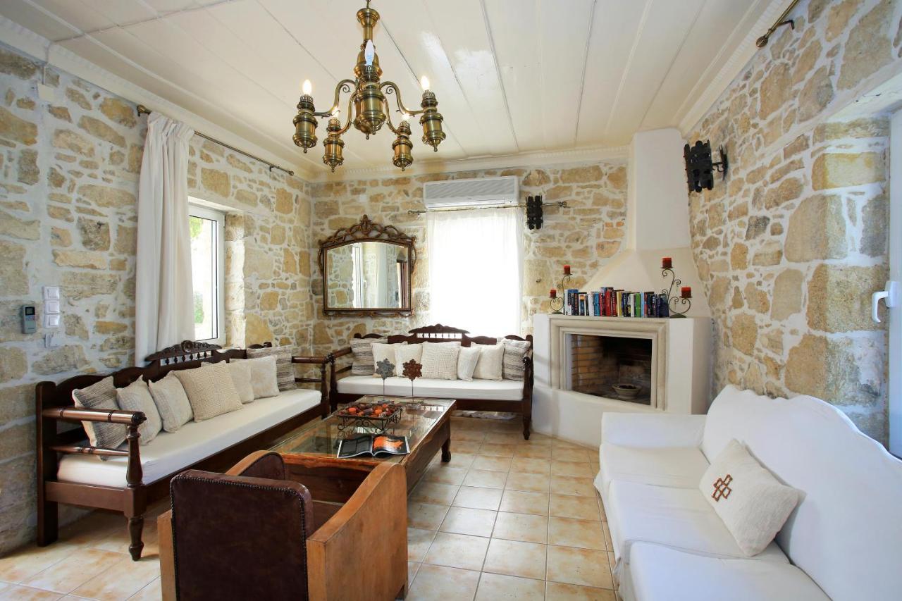 Villa Oasis Kamilári Kültér fotó
