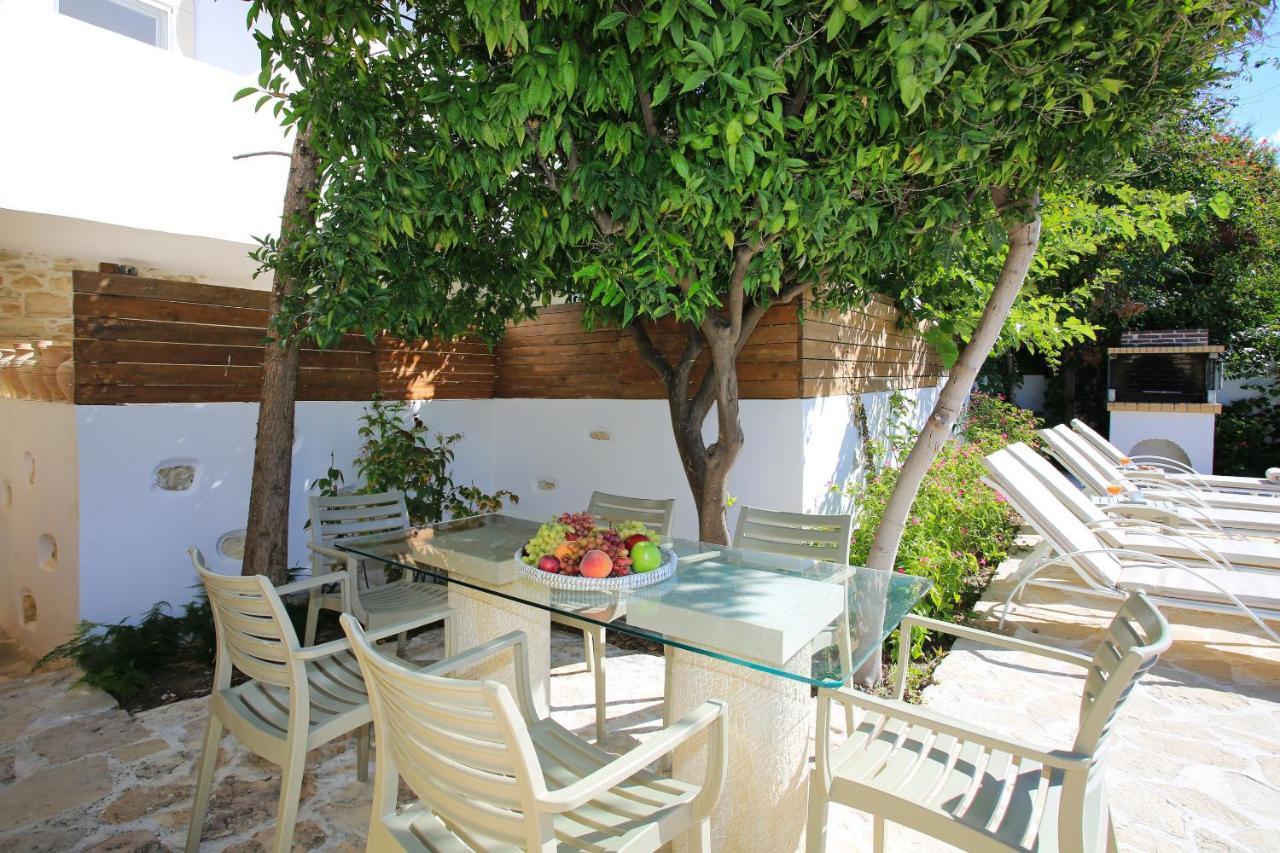 Villa Oasis Kamilári Kültér fotó