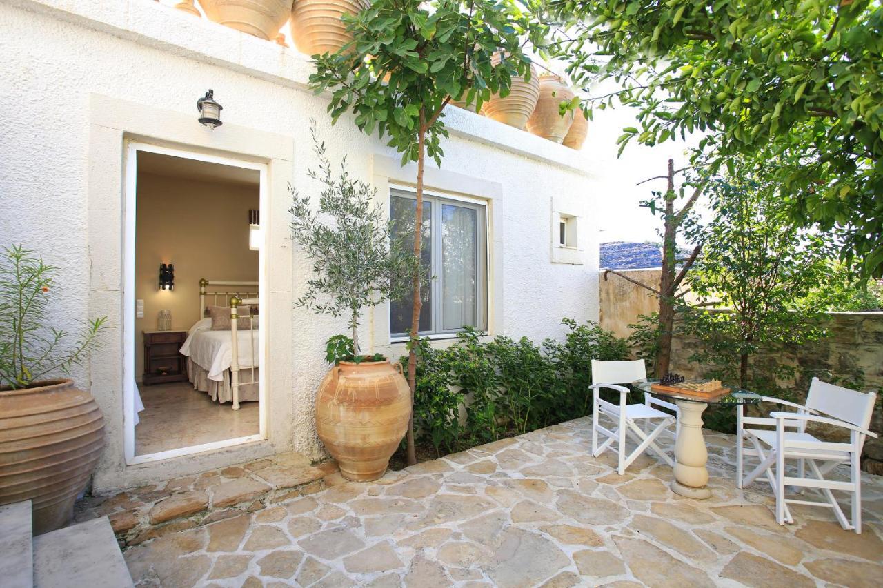 Villa Oasis Kamilári Kültér fotó