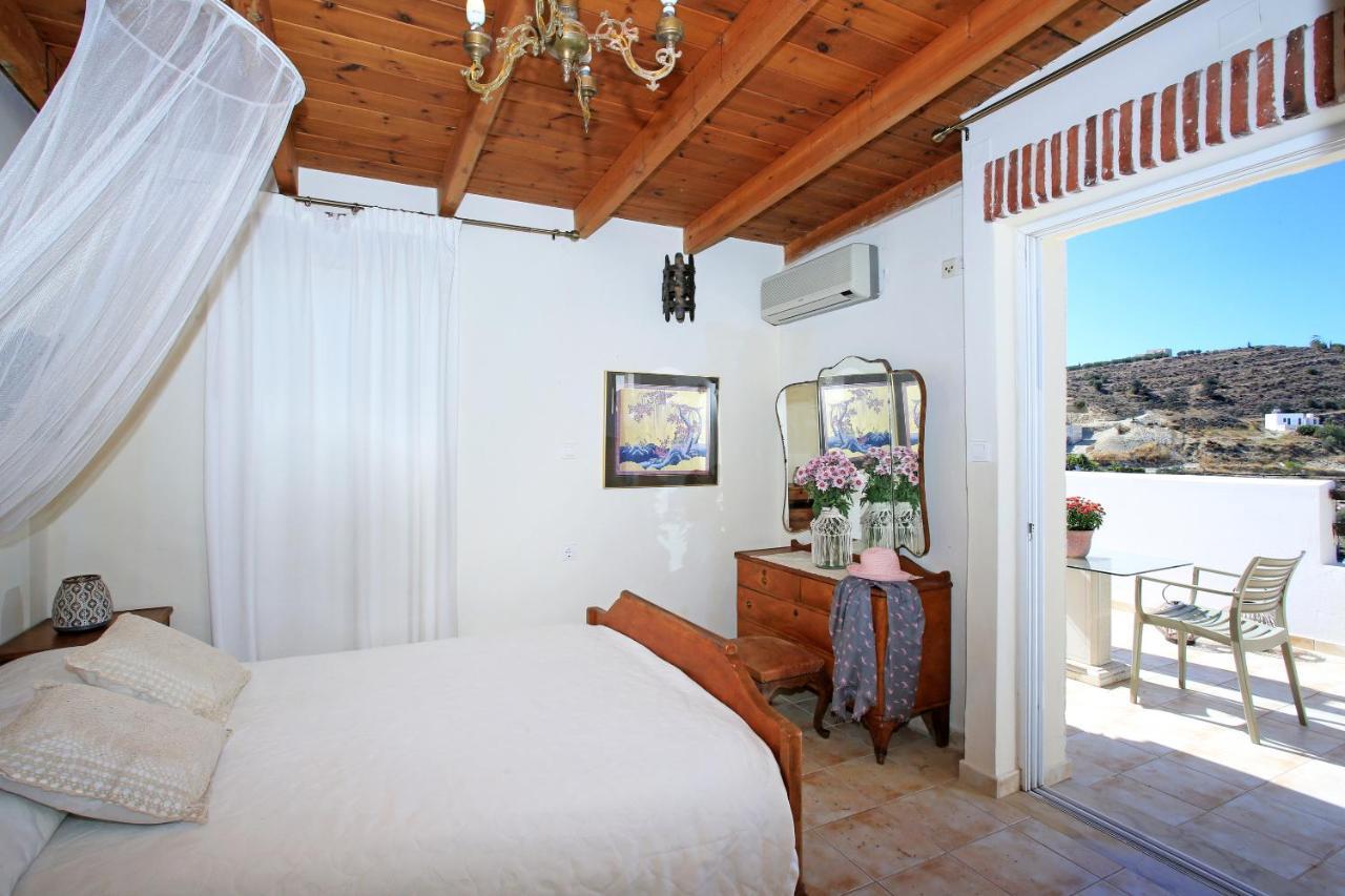 Villa Oasis Kamilári Kültér fotó